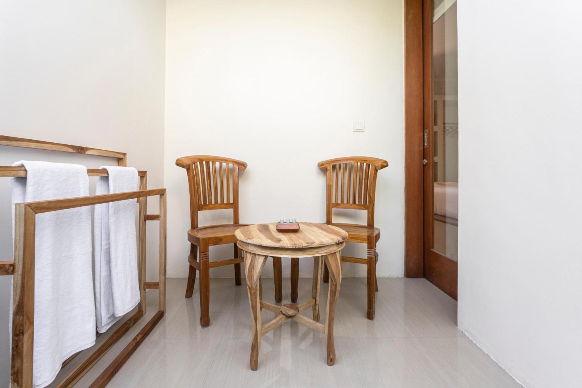 Designer Studio Emy Sanur ภายนอก รูปภาพ